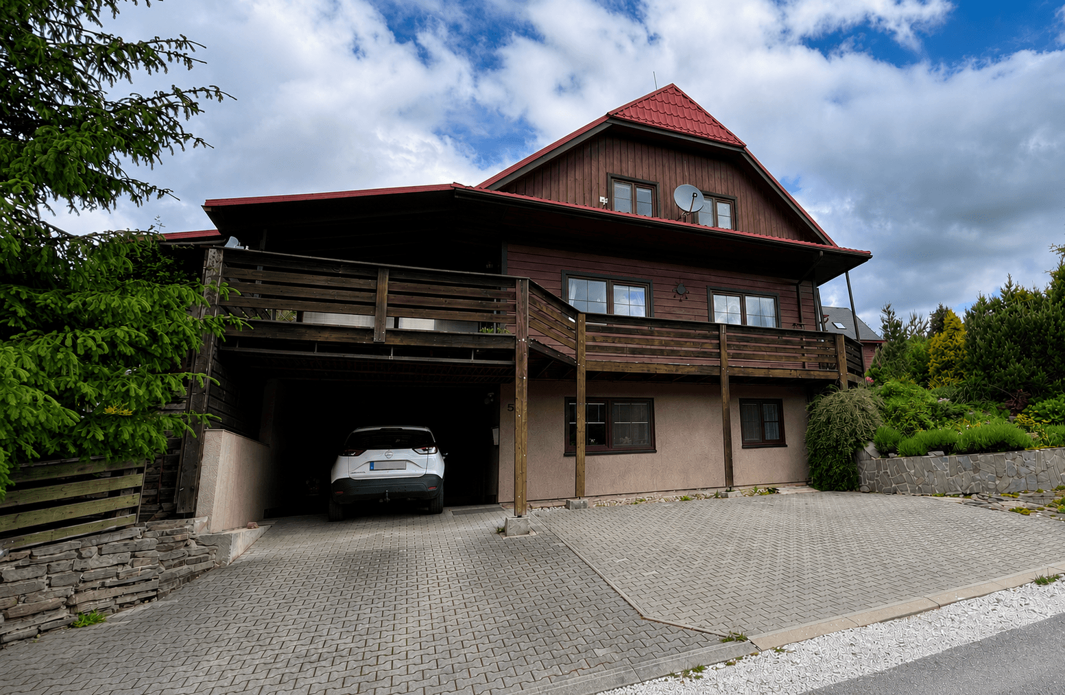 Prodej domu 188 m², pozemek 799 m², Prostřední Bečva, Zlínský kraj Prodej domu 188 m², pozemek 799 m², Prostřední Bečva, Zlínský kraj