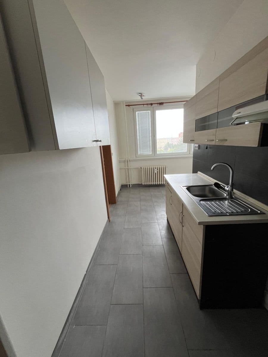 Pronájem bytu 2+1 62 m², Macháčkova, Plzeň, Plzeňský kraj Pronájem bytu 2+1 62 m², Macháčkova, Plzeň, Plzeňský kraj
