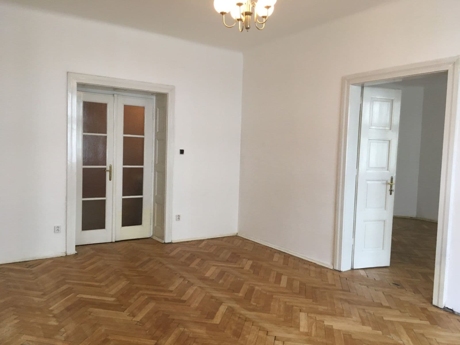 Pronájem bytu 4+1 128 m², Sudoměřská, Praha, Praha Pronájem bytu 4+1 128 m², Sudoměřská, Praha, Praha