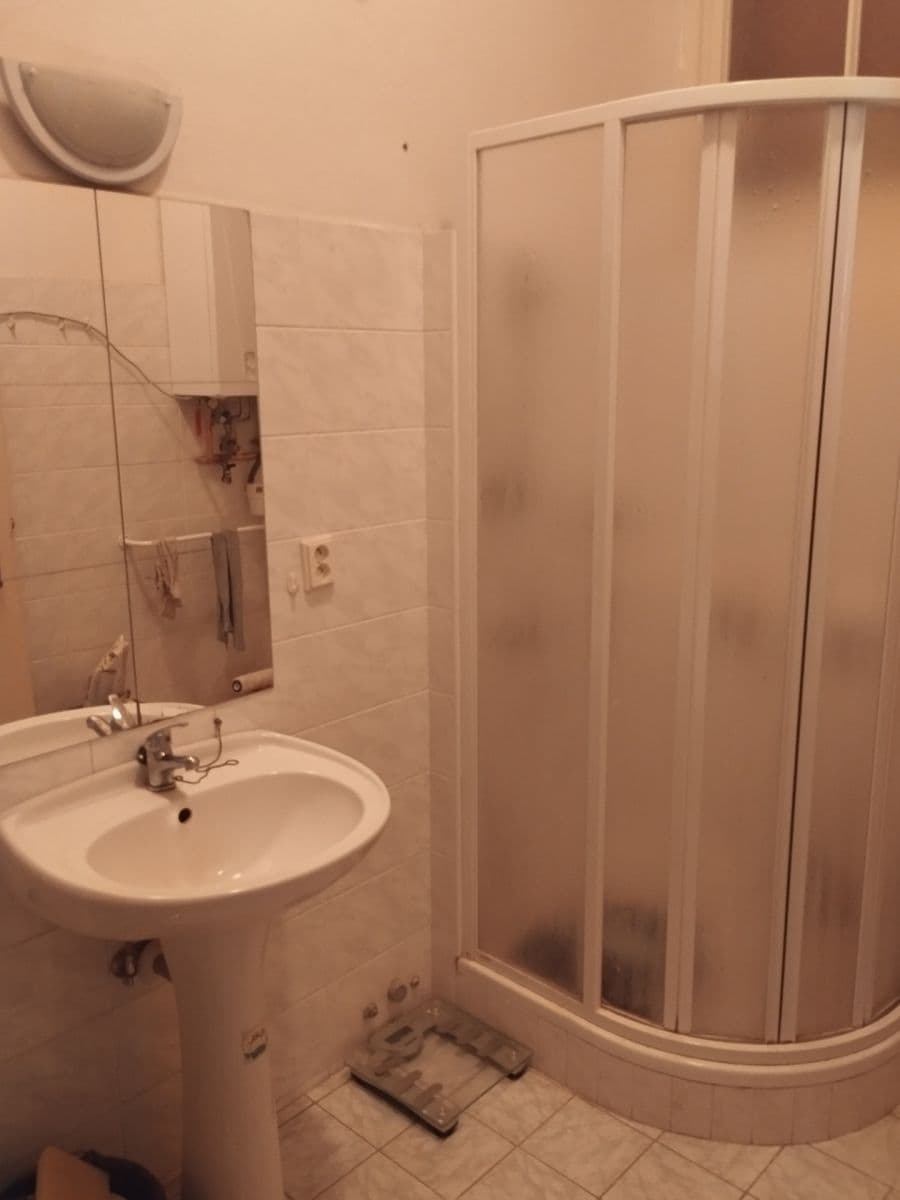 Pronájem bytu 4+1 128 m², Sudoměřská, Praha, Praha Pronájem bytu 4+1 128 m², Sudoměřská, Praha, Praha