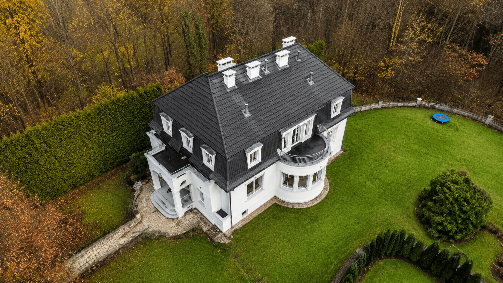 Prodej domu 450 m², pozemek 2.441 m², Elišky Krásnohorské, Ústí nad Labem, Ústecký kraj Prodej domu 450 m², pozemek 2.441 m², Elišky Krásnohorské, Ústí nad Labem, Ústecký kraj