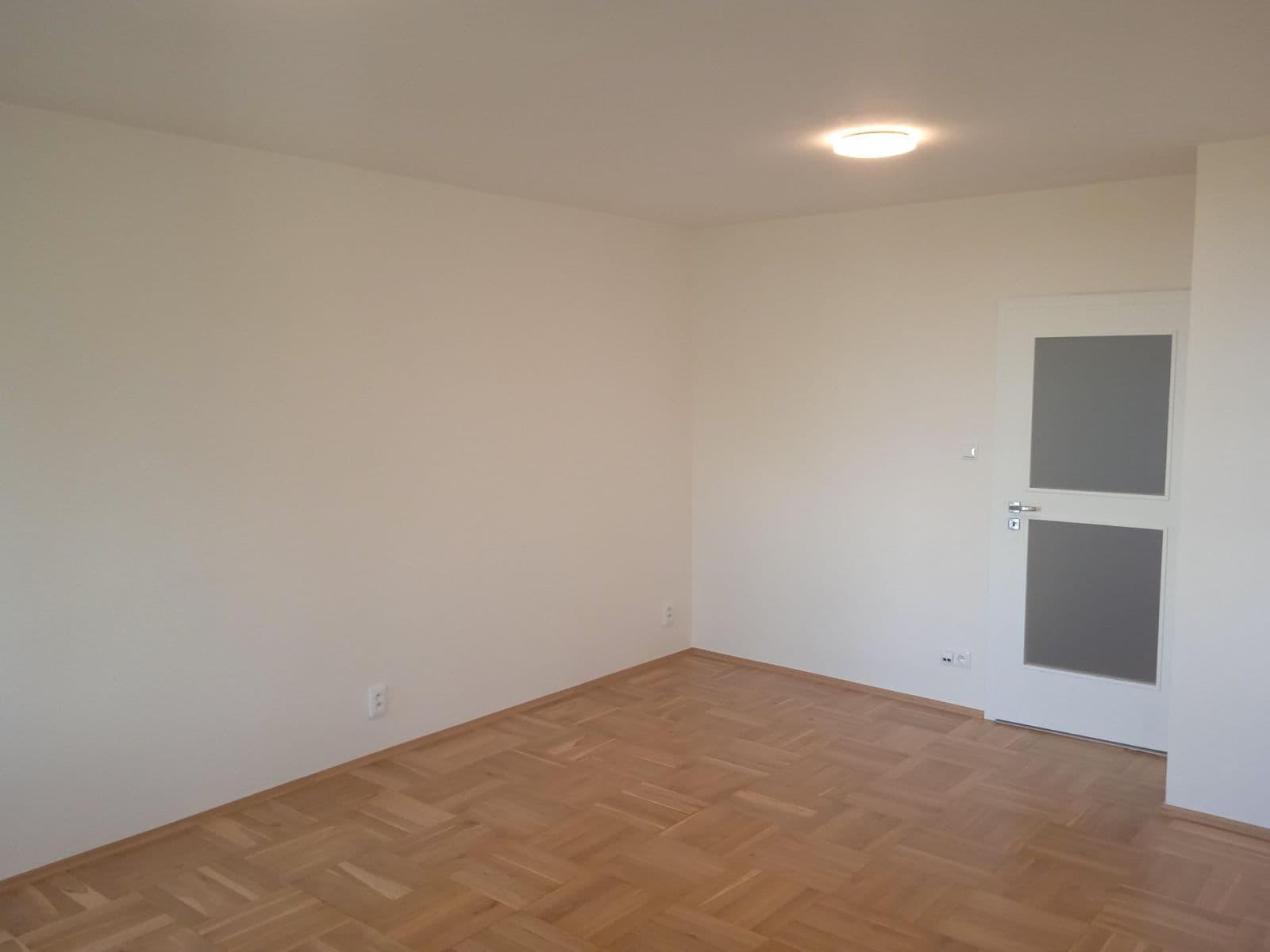 Pronájem bytu 3+1 77 m², Od Vysoké, Praha, Praha Pronájem bytu 3+1 77 m², Od Vysoké, Praha, Praha