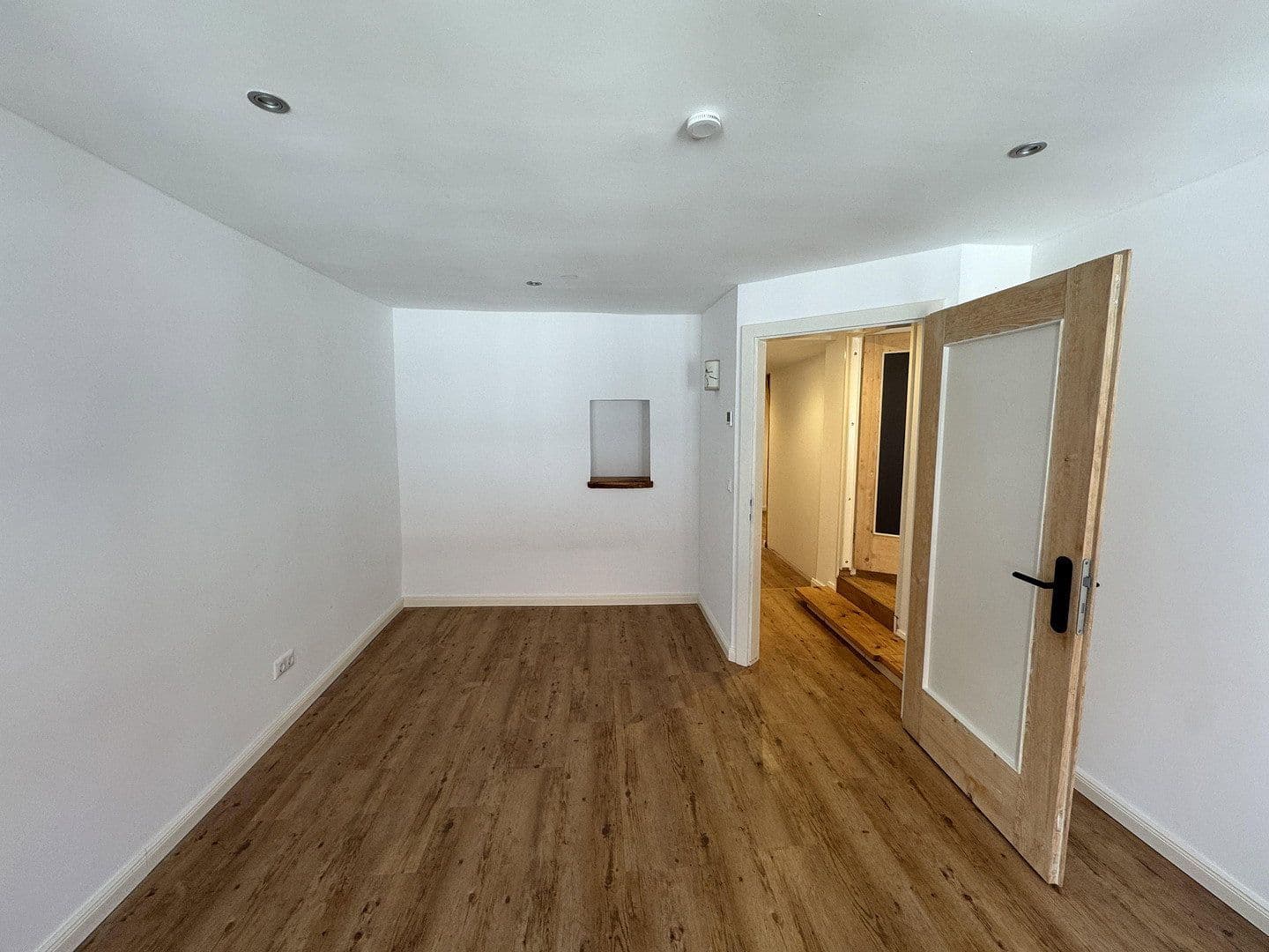 Pronájem bytu 6+1 148 m², Hofstr. 7, Weilheim, Bavorsko Pronájem bytu 6+1 148 m², Hofstr. 7, Weilheim, Bavorsko