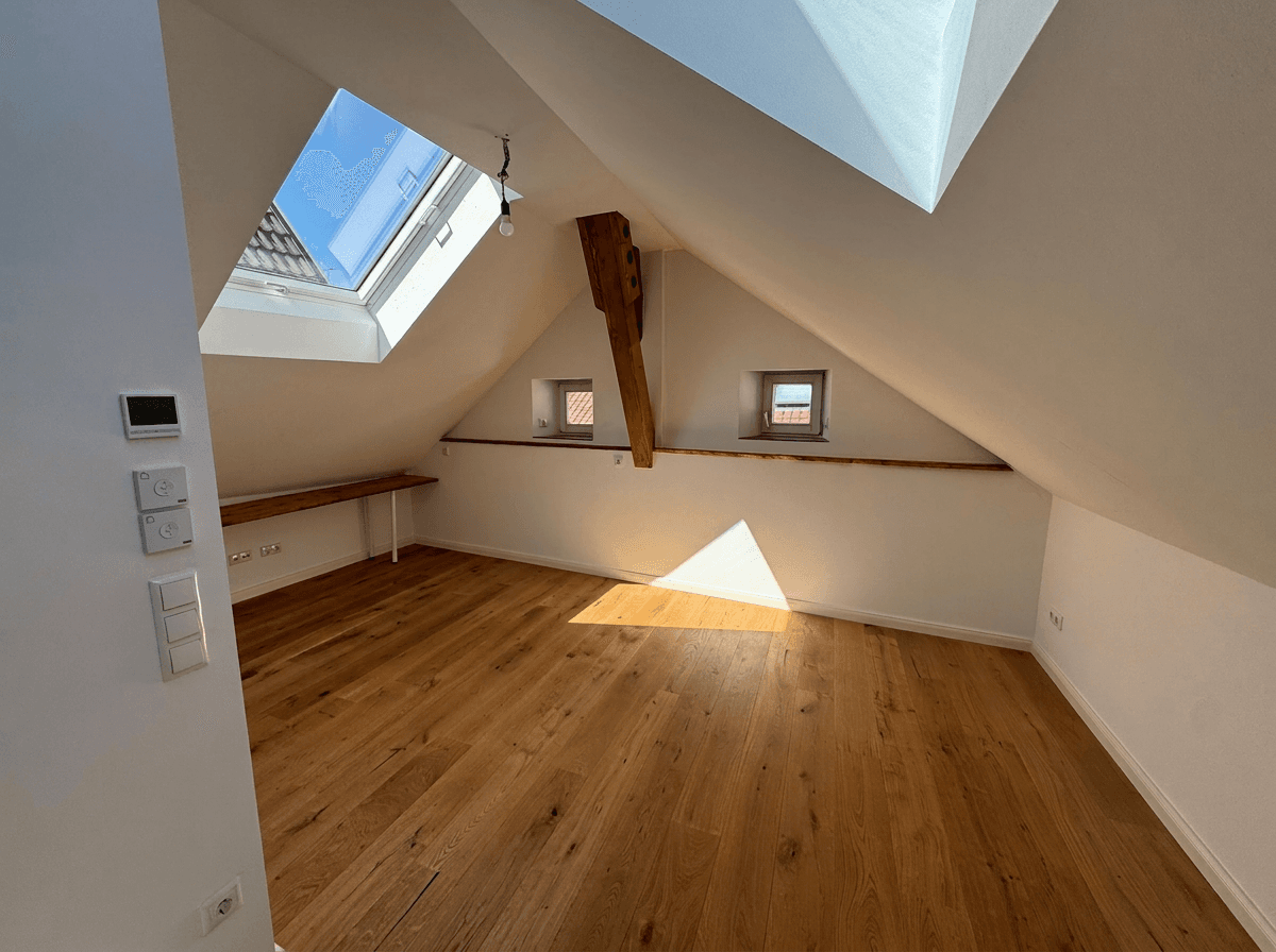 Pronájem bytu 6+1 148 m², Hofstr. 7, Weilheim, Bavorsko Pronájem bytu 6+1 148 m², Hofstr. 7, Weilheim, Bavorsko