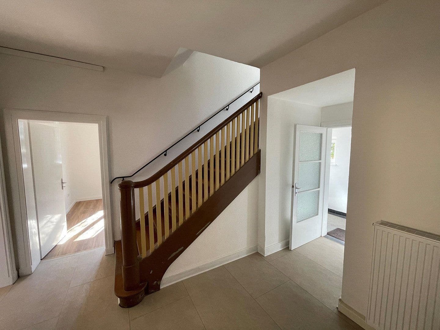 Prodej domu 220 m², pozemek 300 m², Talstr. 71, Frankeneck, Porýní-Falc Prodej domu 220 m², pozemek 300 m², Talstr. 71, Frankeneck, Porýní-Falc