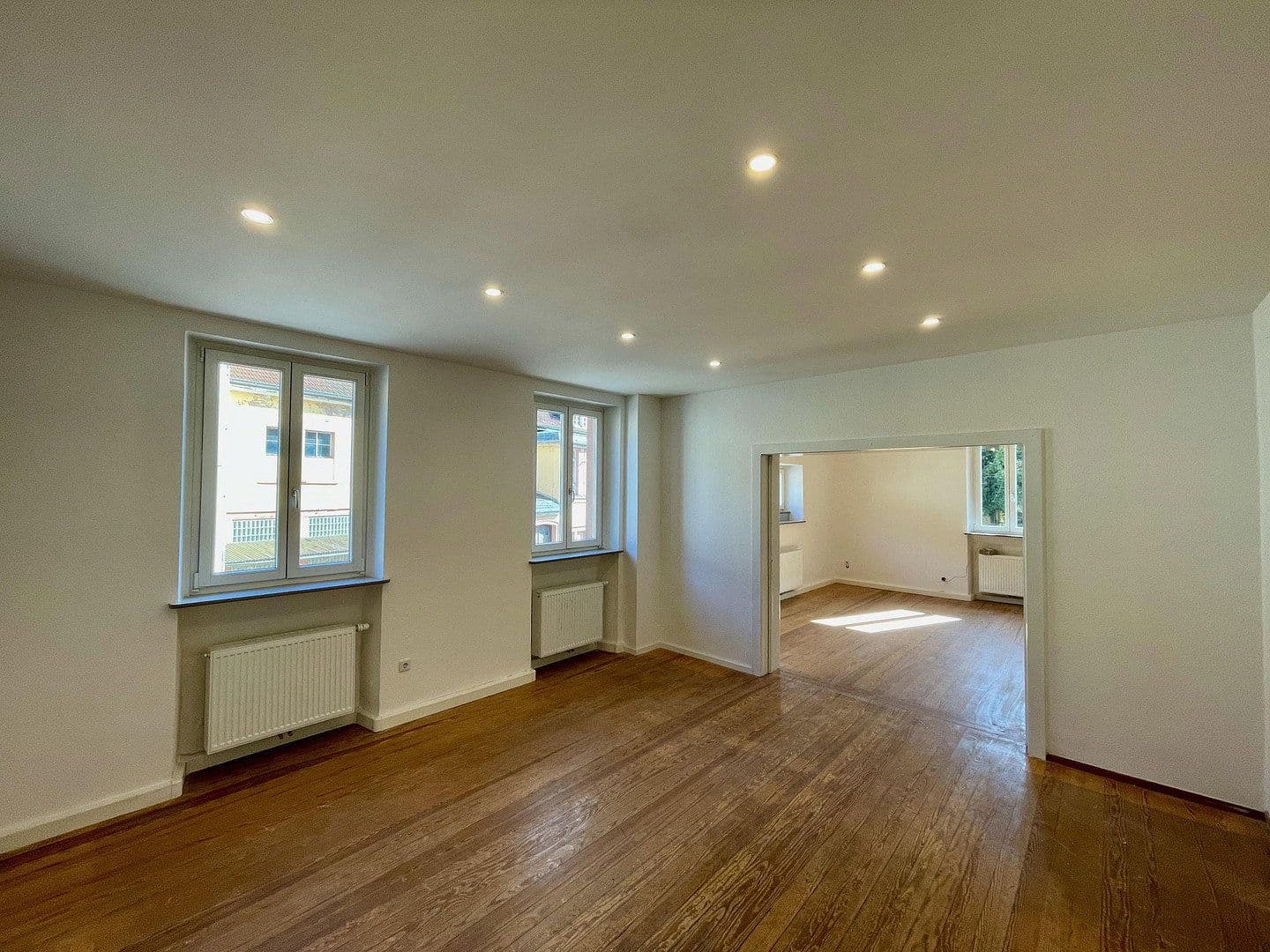 Prodej domu 220 m², pozemek 300 m², Talstr. 71, Frankeneck, Porýní-Falc Prodej domu 220 m², pozemek 300 m², Talstr. 71, Frankeneck, Porýní-Falc