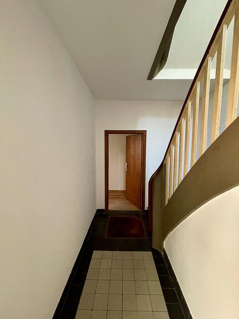 Prodej bytu 5+1 140 m², Talstr. 71, Frankeneck, Porýní-Falc Prodej bytu 5+1 140 m², Talstr. 71, Frankeneck, Porýní-Falc