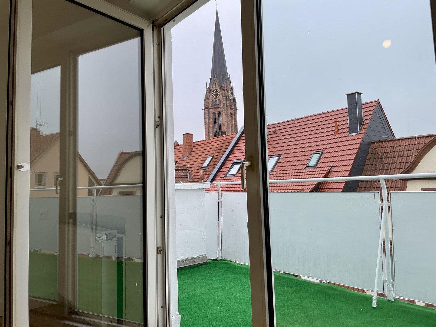 Pronájem bytu 2+kk 56 m², St.-Franziskus-Str. 9, Kaiserslautern, Porýní-Falc Pronájem bytu 2+kk 56 m², St.-Franziskus-Str. 9, Kaiserslautern, Porýní-Falc