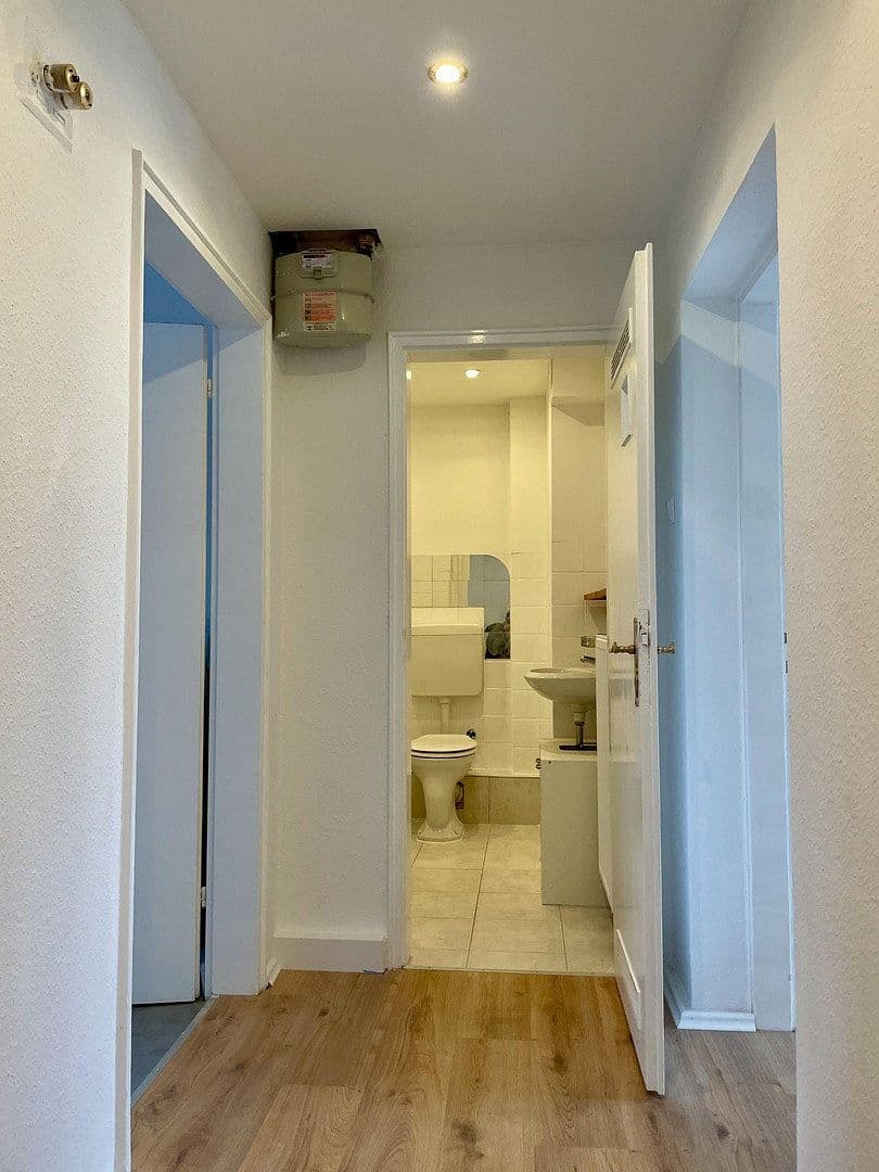 Pronájem bytu 2+kk 56 m², St.-Franziskus-Str. 9, Kaiserslautern, Porýní-Falc Pronájem bytu 2+kk 56 m², St.-Franziskus-Str. 9, Kaiserslautern, Porýní-Falc