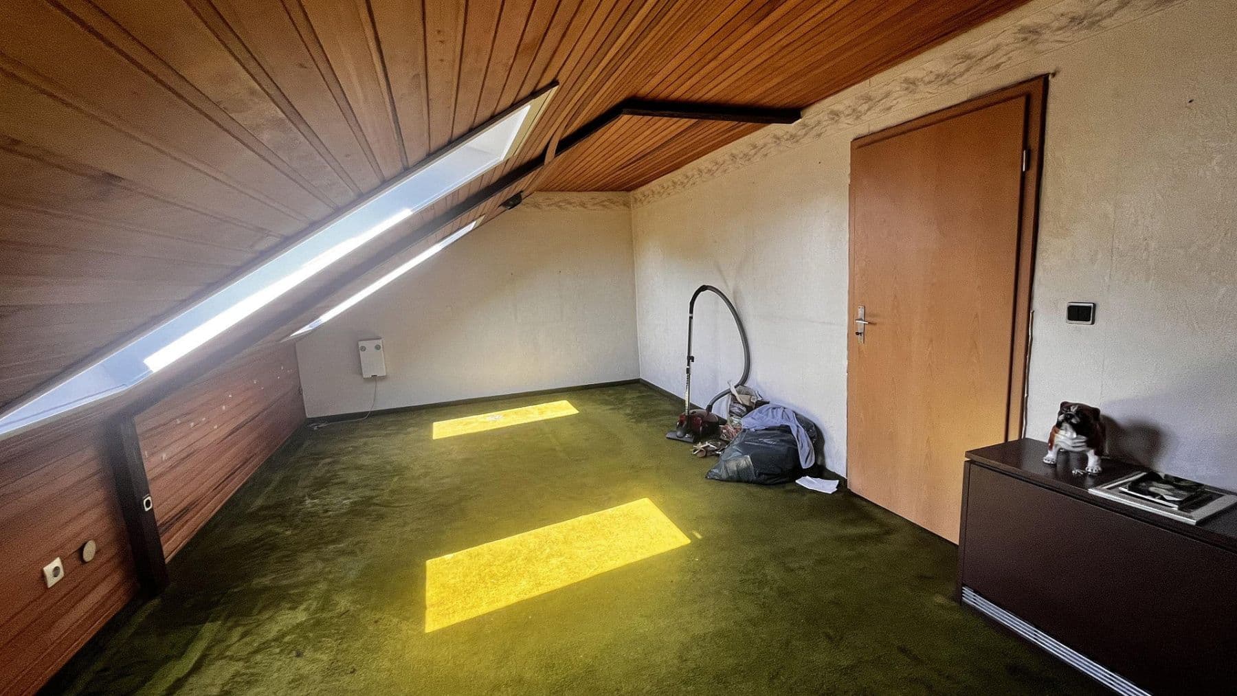 Prodej domu 154 m², pozemek 373 m², Eichstraße 34, Langenhagen, Dolní Sasko Prodej domu 154 m², pozemek 373 m², Eichstraße 34, Langenhagen, Dolní Sasko