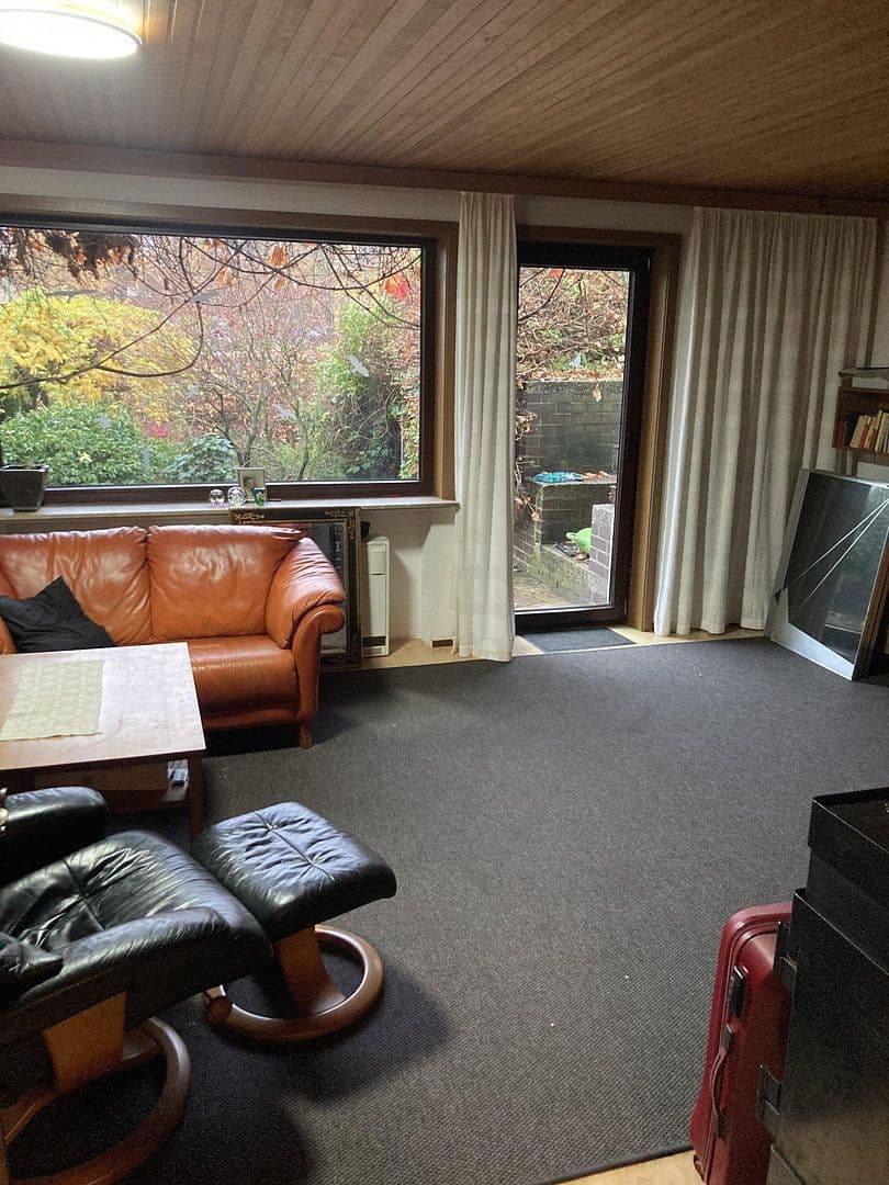 Prodej domu 154 m², pozemek 373 m², Eichstraße 34, Langenhagen, Dolní Sasko Prodej domu 154 m², pozemek 373 m², Eichstraße 34, Langenhagen, Dolní Sasko