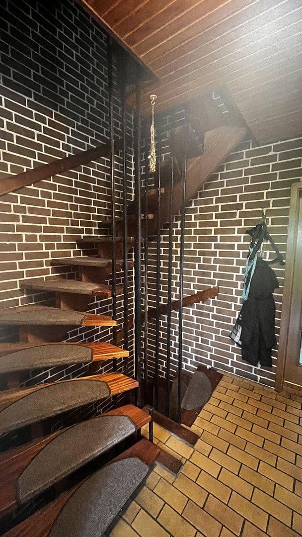 Prodej domu 154 m², pozemek 373 m², Eichstraße 34, Langenhagen, Dolní Sasko Prodej domu 154 m², pozemek 373 m², Eichstraße 34, Langenhagen, Dolní Sasko