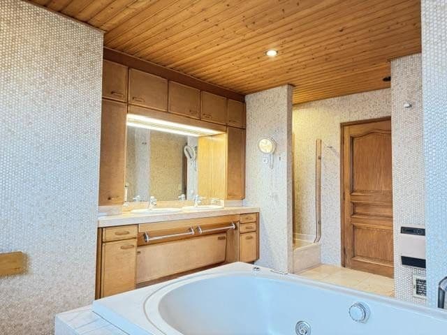Prodej domu 204 m², pozemek 716 m², Kleinblittersdorf, Země Sársko Prodej domu 204 m², pozemek 716 m², Kleinblittersdorf, Země Sársko