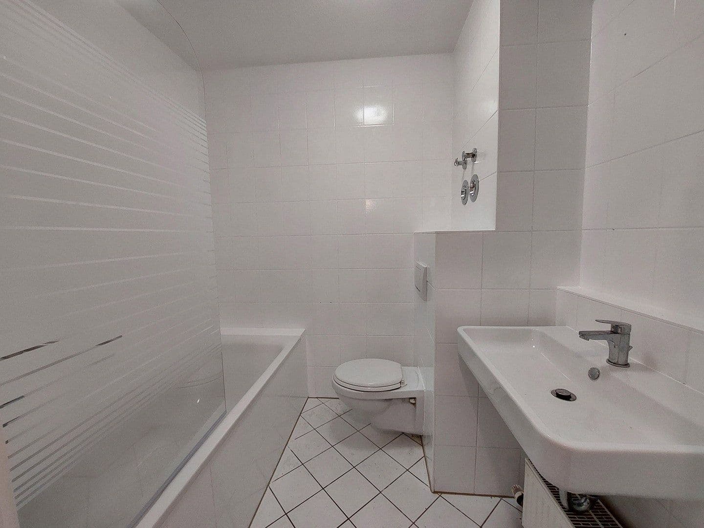 Prodej bytu 3+1 63 m², Worms, Porýní-Falc Prodej bytu 3+1 63 m², Worms, Porýní-Falc