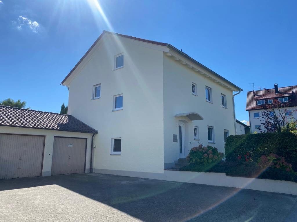 Pronájem bytu 2+kk 55 m², August-Beckh-Weg 7, Friedrichshafen, Bádensko-Württembersko Pronájem bytu 2+kk 55 m², August-Beckh-Weg 7, Friedrichshafen, Bádensko-Württembersko