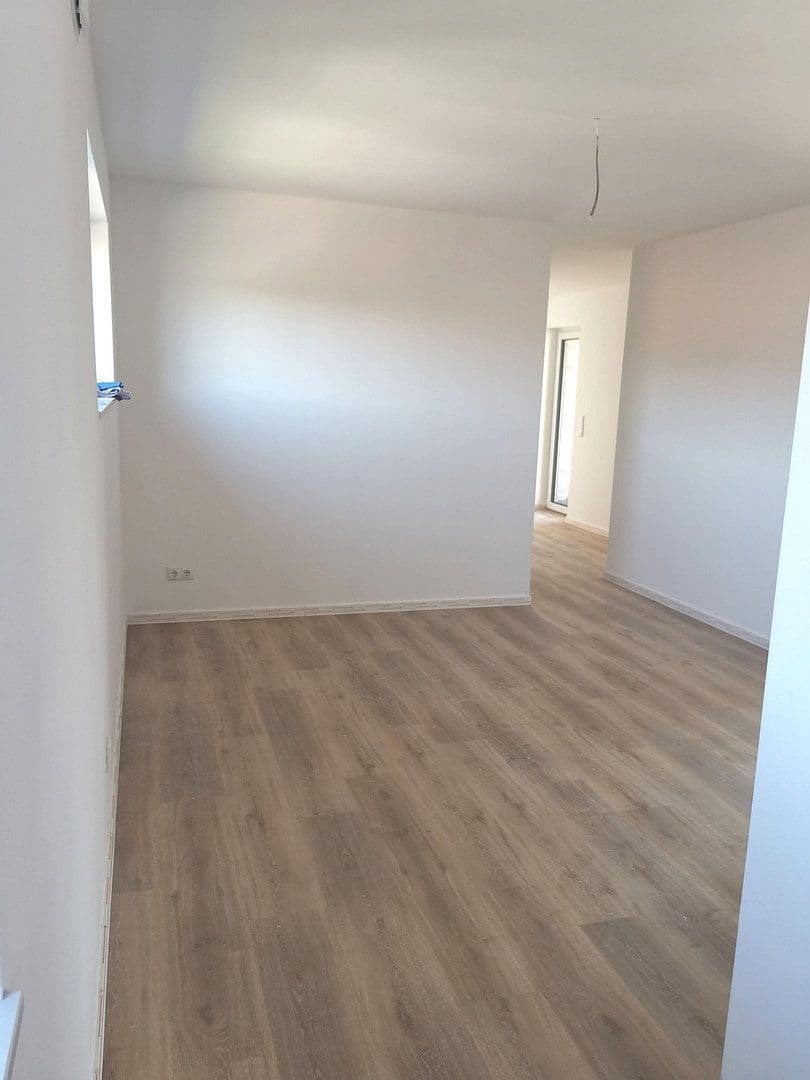 Prodej bytu 3+1 111 m², Reihdamm 15, Bad Zwischenahn, Dolní Sasko Prodej bytu 3+1 111 m², Reihdamm 15, Bad Zwischenahn, Dolní Sasko