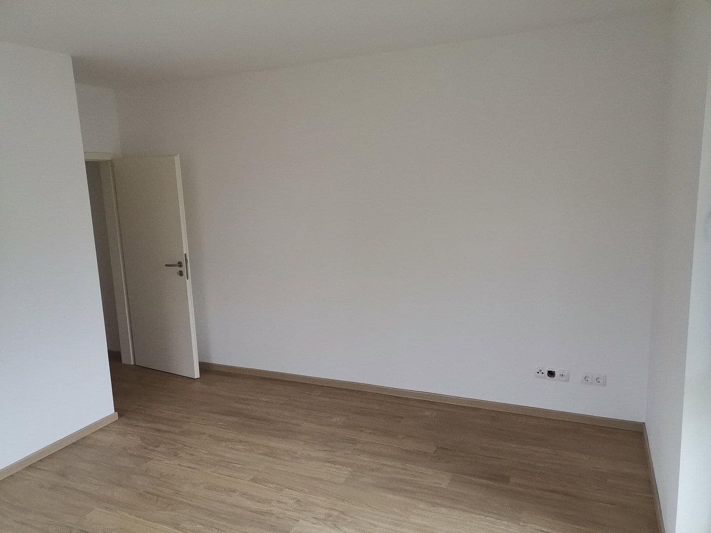 Prodej domu 392 m², pozemek 1.253 m², Bernau, Braniborsko Prodej domu 392 m², pozemek 1.253 m², Bernau, Braniborsko