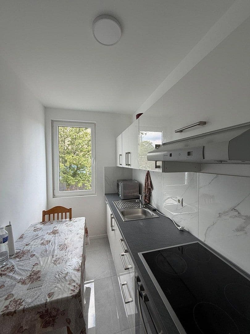 Pronájem bytu 60 m², Rosenthalstraße 7, Ludwigshafen am Rhein, Porýní-Falc Pronájem bytu 60 m², Rosenthalstraße 7, Ludwigshafen am Rhein, Porýní-Falc