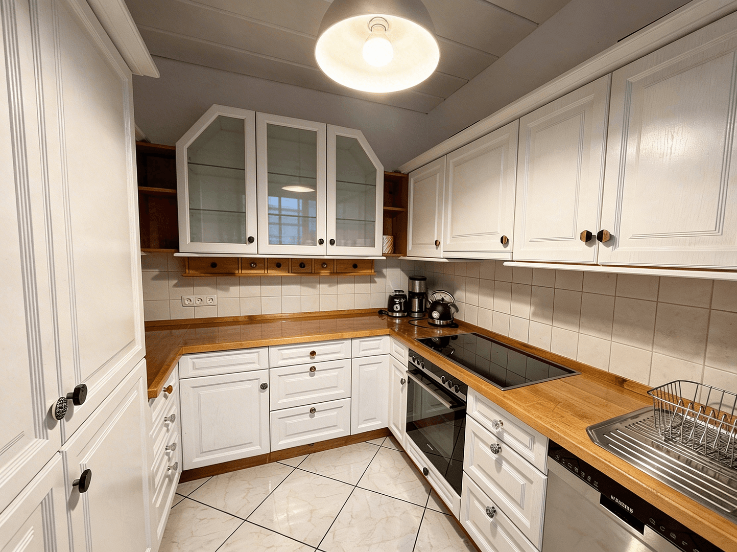 Pronájem bytu 113 m², Predigerberg 14, Augsburg, Bavorsko Pronájem bytu 113 m², Predigerberg 14, Augsburg, Bavorsko
