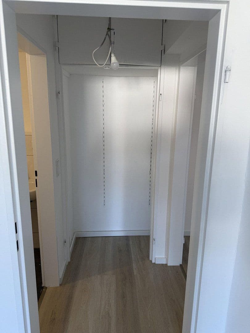 Pronájem bytu 2+1 63 m², Gerresheimer Straße 104, Hilden, Severní Porýní-Vestfálsko Pronájem bytu 2+1 63 m², Gerresheimer Straße 104, Hilden, Severní Porýní-Vestfálsko