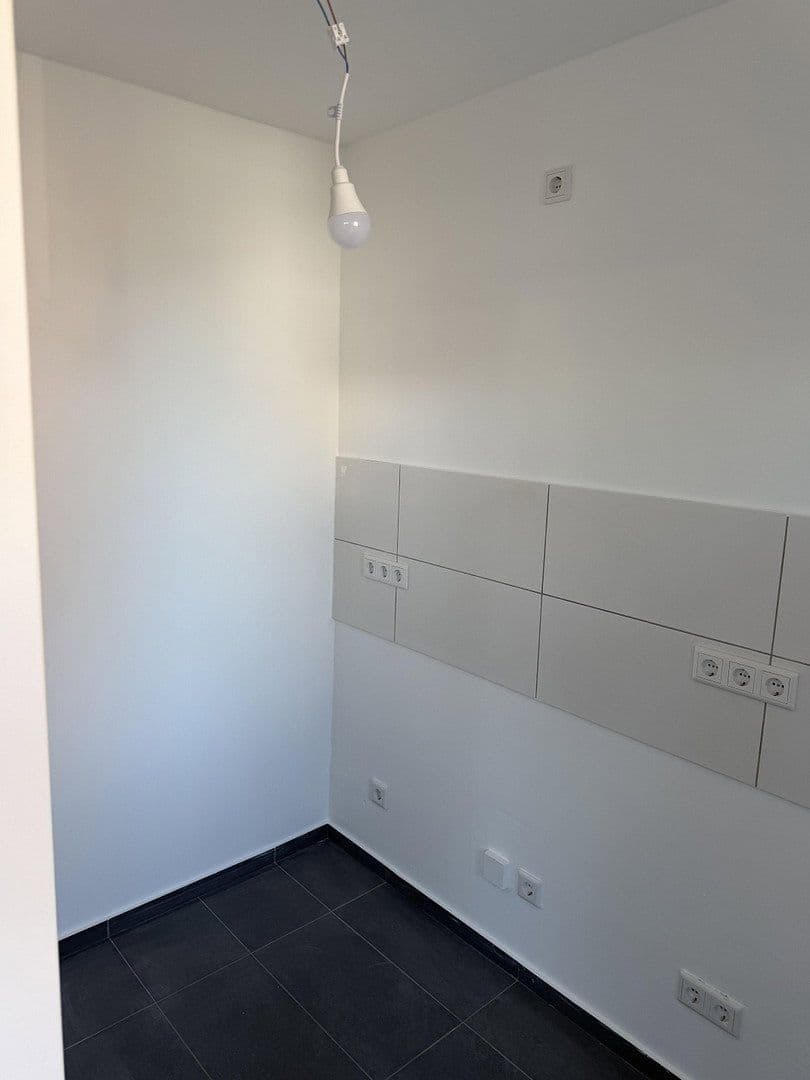 Pronájem bytu 2+1 63 m², Gerresheimer Straße 104, Hilden, Severní Porýní-Vestfálsko Pronájem bytu 2+1 63 m², Gerresheimer Straße 104, Hilden, Severní Porýní-Vestfálsko