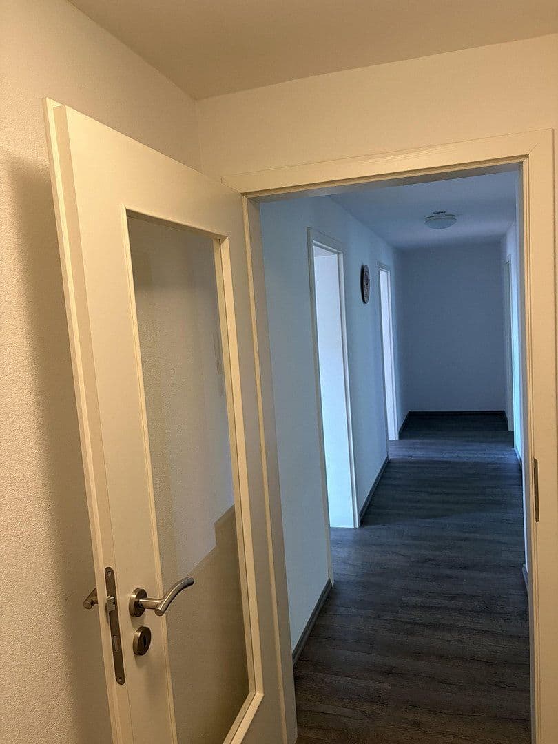 Pronájem bytu 3+1 85 m², Oberlauch, Porýní-Falc Pronájem bytu 3+1 85 m², Oberlauch, Porýní-Falc