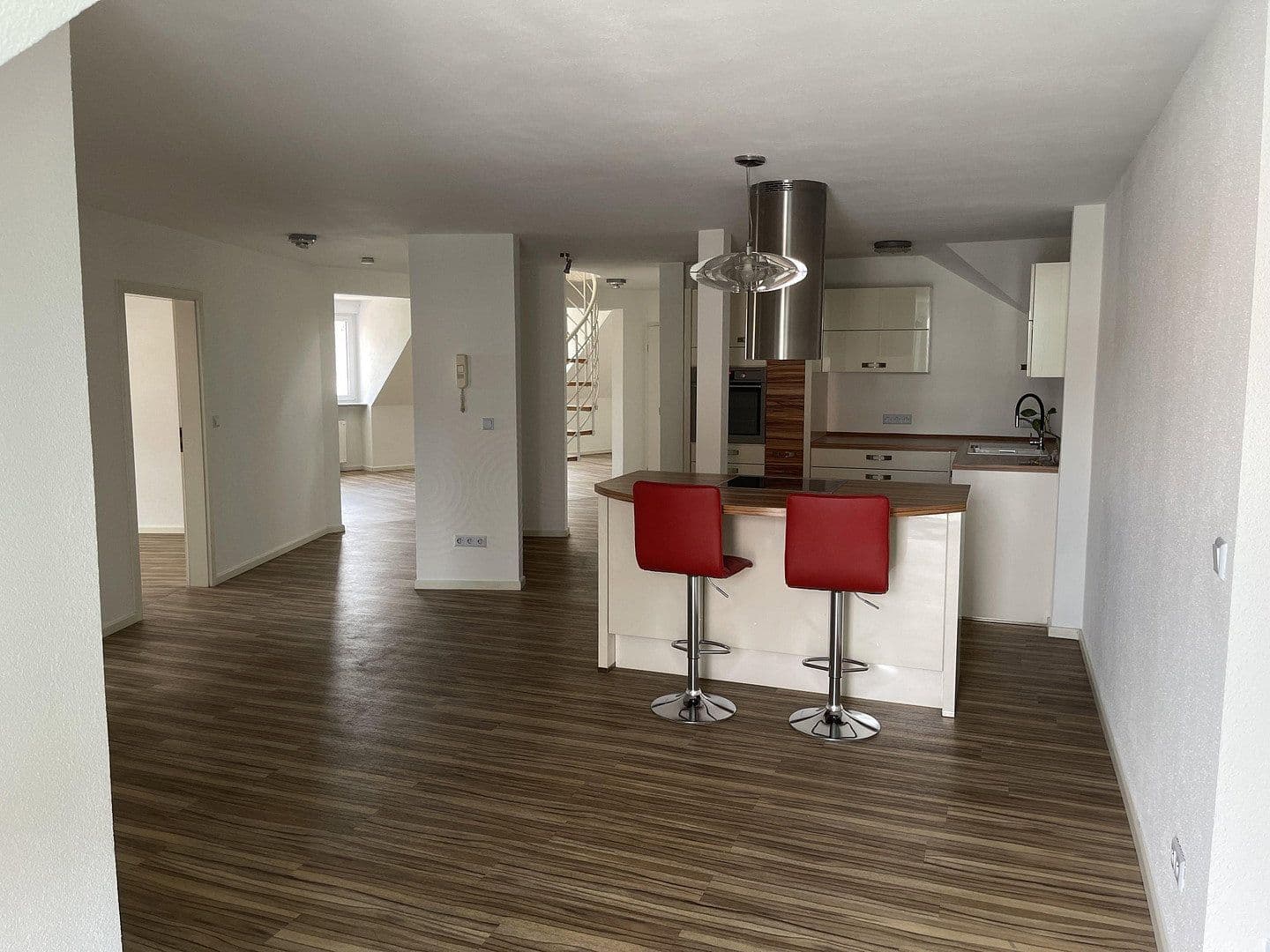 Prodej bytu 3+1 148 m², Winnenden, Bádensko-Württembersko Prodej bytu 3+1 148 m², Winnenden, Bádensko-Württembersko