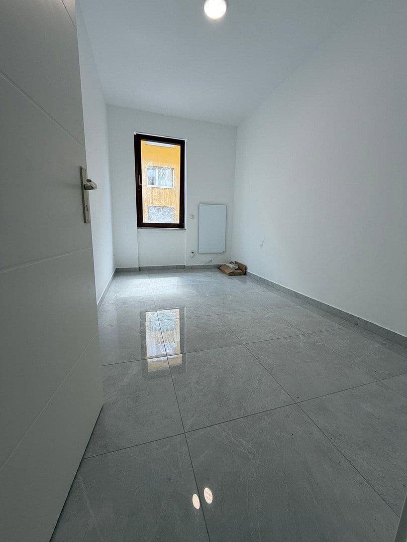 Pronájem bytu 54 m², Rosenstraße 16, Ludwigshafen am Rhein, Porýní-Falc Pronájem bytu 54 m², Rosenstraße 16, Ludwigshafen am Rhein, Porýní-Falc