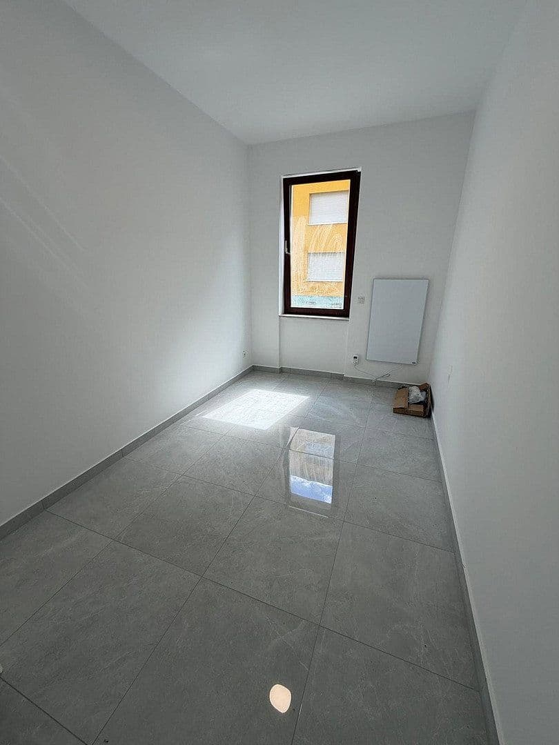Pronájem bytu 54 m², Rosenstraße 16, Ludwigshafen am Rhein, Porýní-Falc Pronájem bytu 54 m², Rosenstraße 16, Ludwigshafen am Rhein, Porýní-Falc