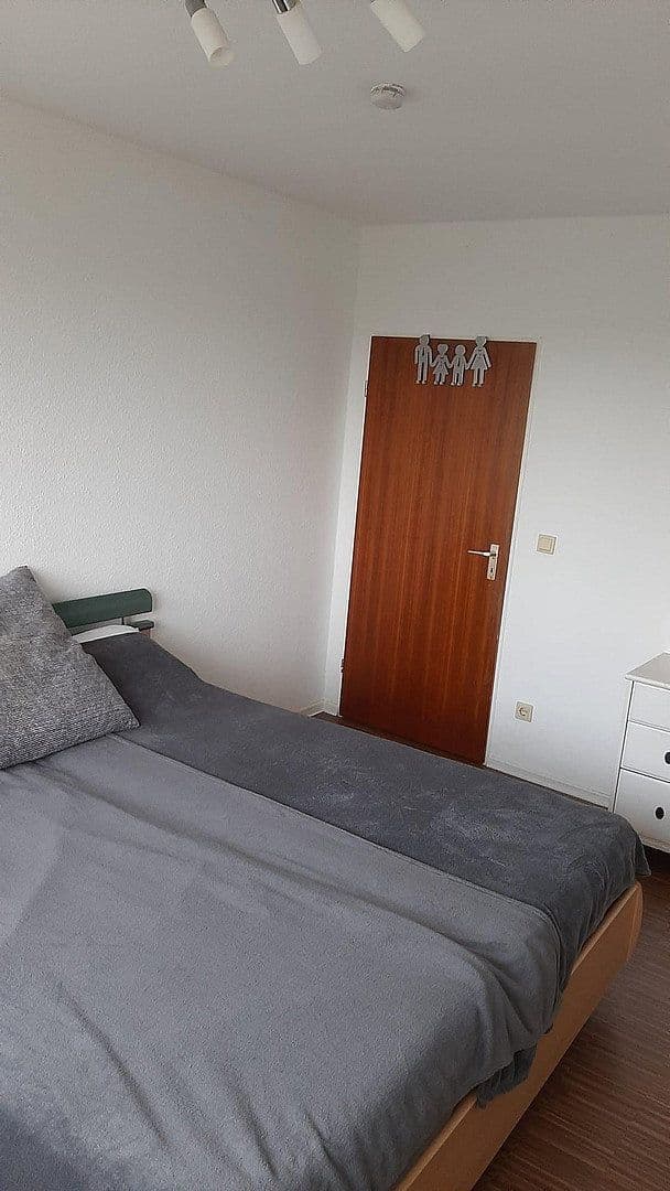 Pronájem bytu 2+1 64 m², Frankental, Porýní-Falc Pronájem bytu 2+1 64 m², Frankental, Porýní-Falc
