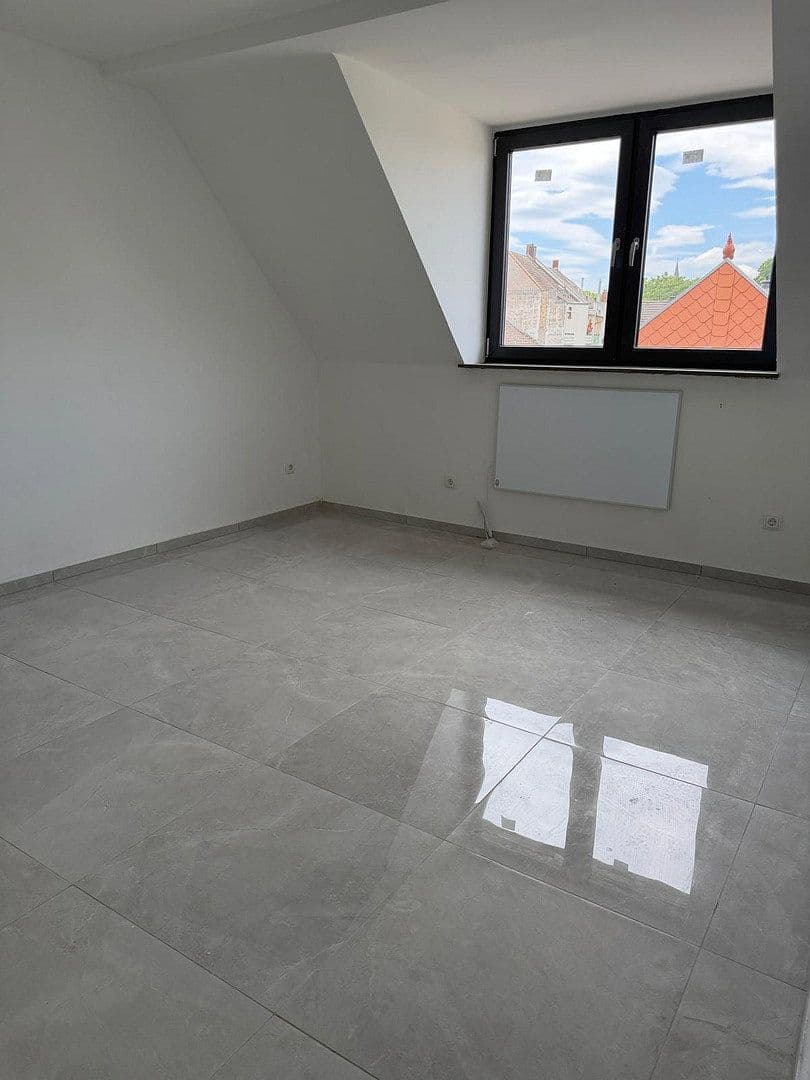 Pronájem bytu 61 m², Altriper Straße 56, Ludwigshafen am Rhein, Porýní-Falc Pronájem bytu 61 m², Altriper Straße 56, Ludwigshafen am Rhein, Porýní-Falc