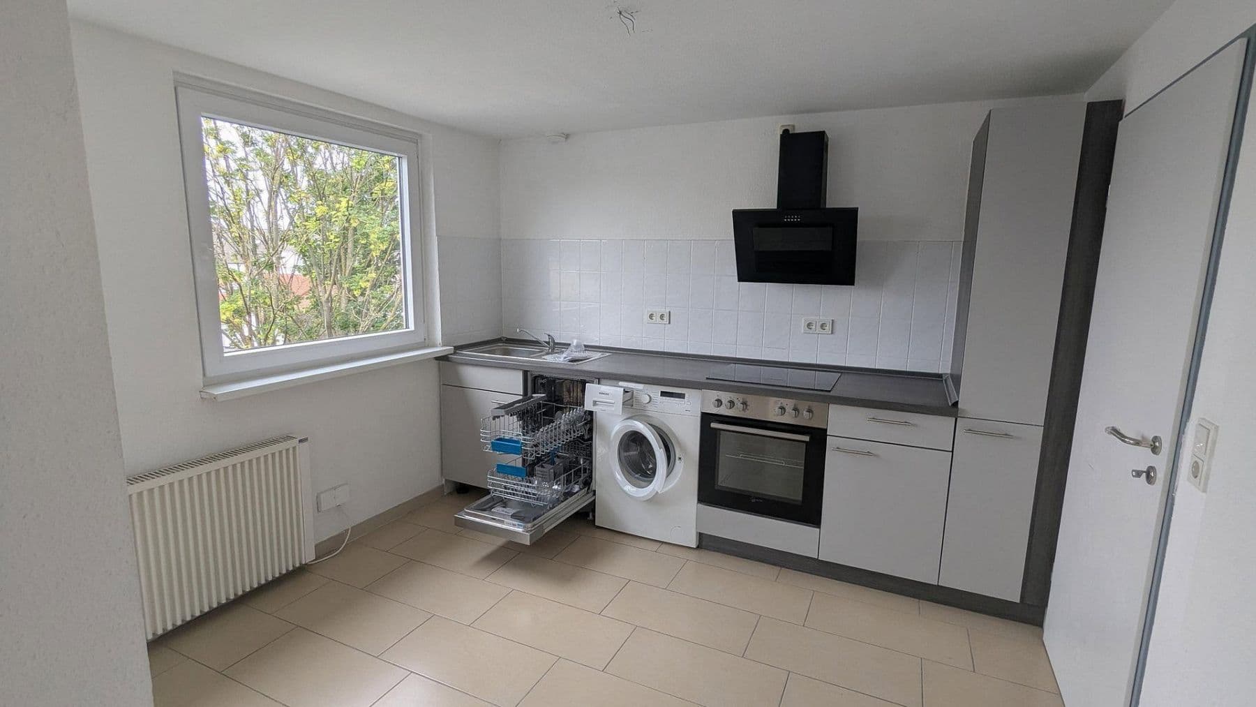 Pronájem bytu 2+1 64 m², Arnoldstr. 10, Dortmund, Severní Porýní-Vestfálsko Pronájem bytu 2+1 64 m², Arnoldstr. 10, Dortmund, Severní Porýní-Vestfálsko