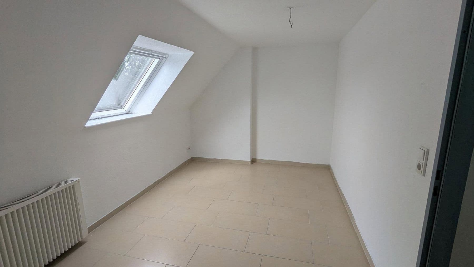 Pronájem bytu 2+1 64 m², Arnoldstr. 10, Dortmund, Severní Porýní-Vestfálsko Pronájem bytu 2+1 64 m², Arnoldstr. 10, Dortmund, Severní Porýní-Vestfálsko
