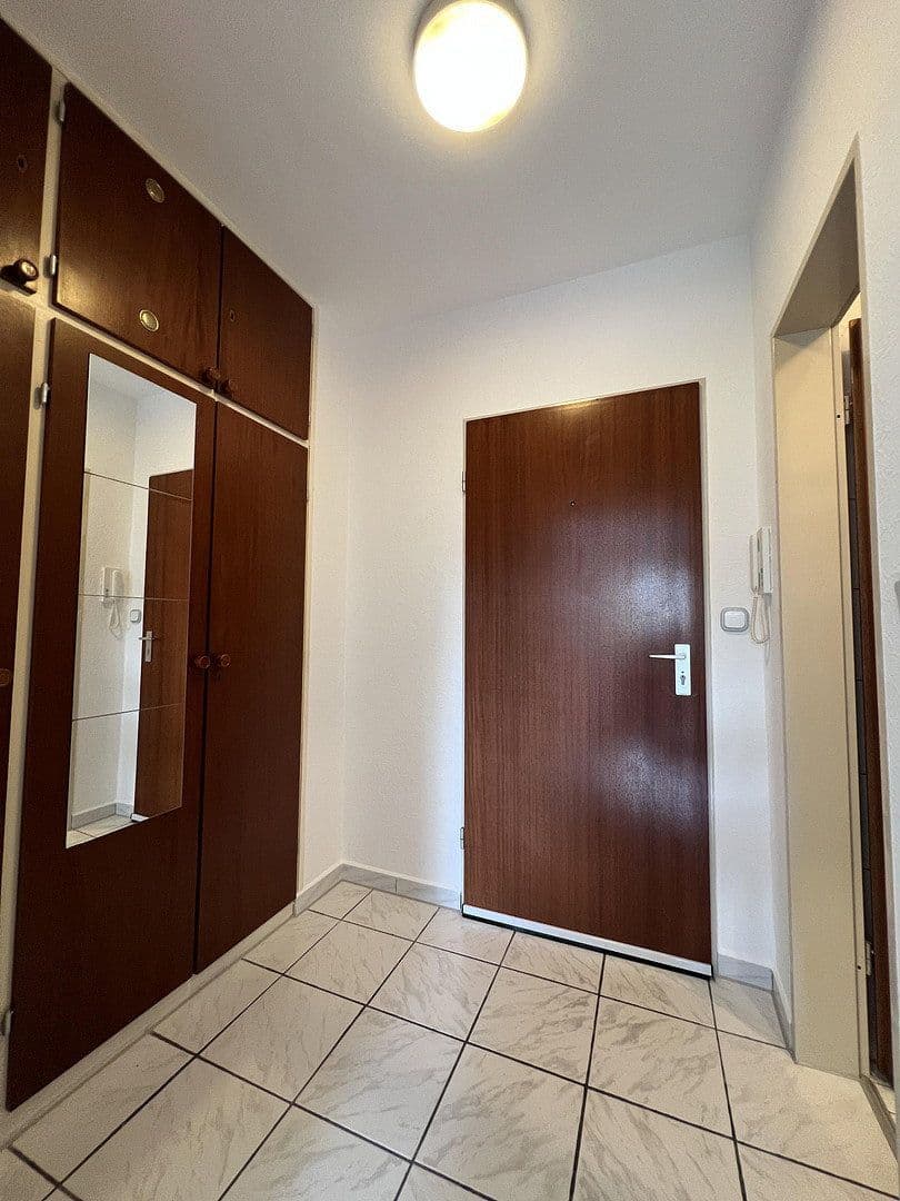 Pronájem bytu 1+1 26 m², Oberhausen, Severní Porýní-Vestfálsko Pronájem bytu 1+1 26 m², Oberhausen, Severní Porýní-Vestfálsko