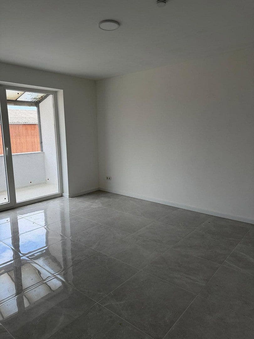 Pronájem bytu 69 m², Altriper Straße 56, Ludwigshafen am Rhein, Porýní-Falc Pronájem bytu 69 m², Altriper Straße 56, Ludwigshafen am Rhein, Porýní-Falc