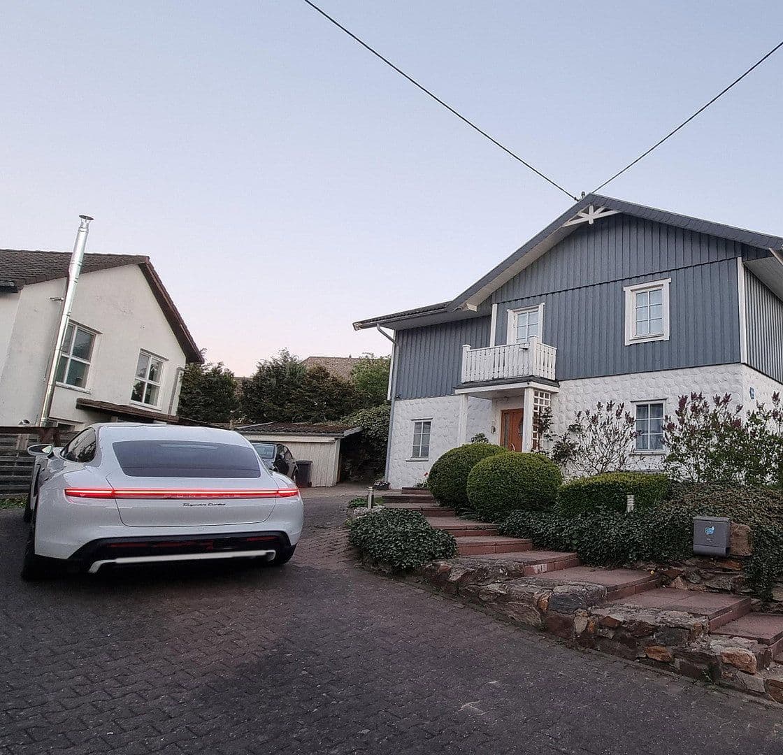 Prodej domu 161 m², pozemek 532 m², Eisighofen, Porýní-Falc Prodej domu 161 m², pozemek 532 m², Eisighofen, Porýní-Falc
