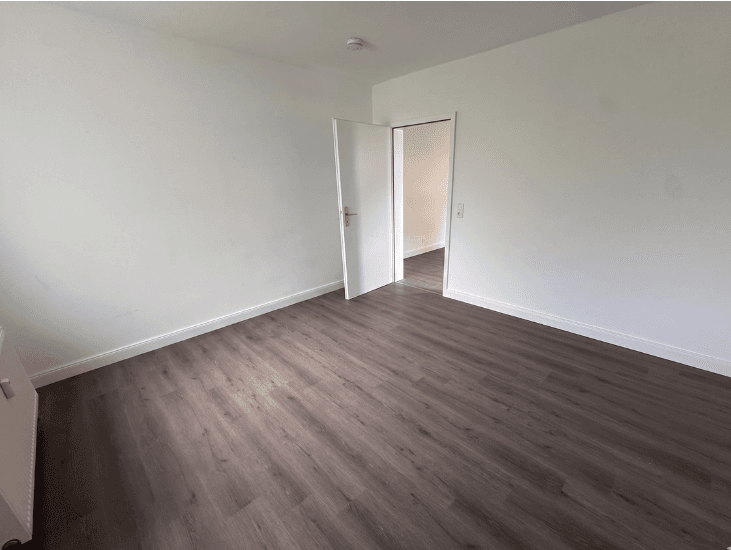 Pronájem bytu 4+kk 78 m², Neukieritzsch, Sasko Pronájem bytu 4+kk 78 m², Neukieritzsch, Sasko