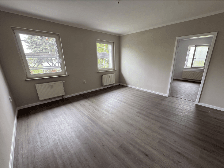 Pronájem bytu 4+kk 78 m², Neukieritzsch, Sasko Pronájem bytu 4+kk 78 m², Neukieritzsch, Sasko