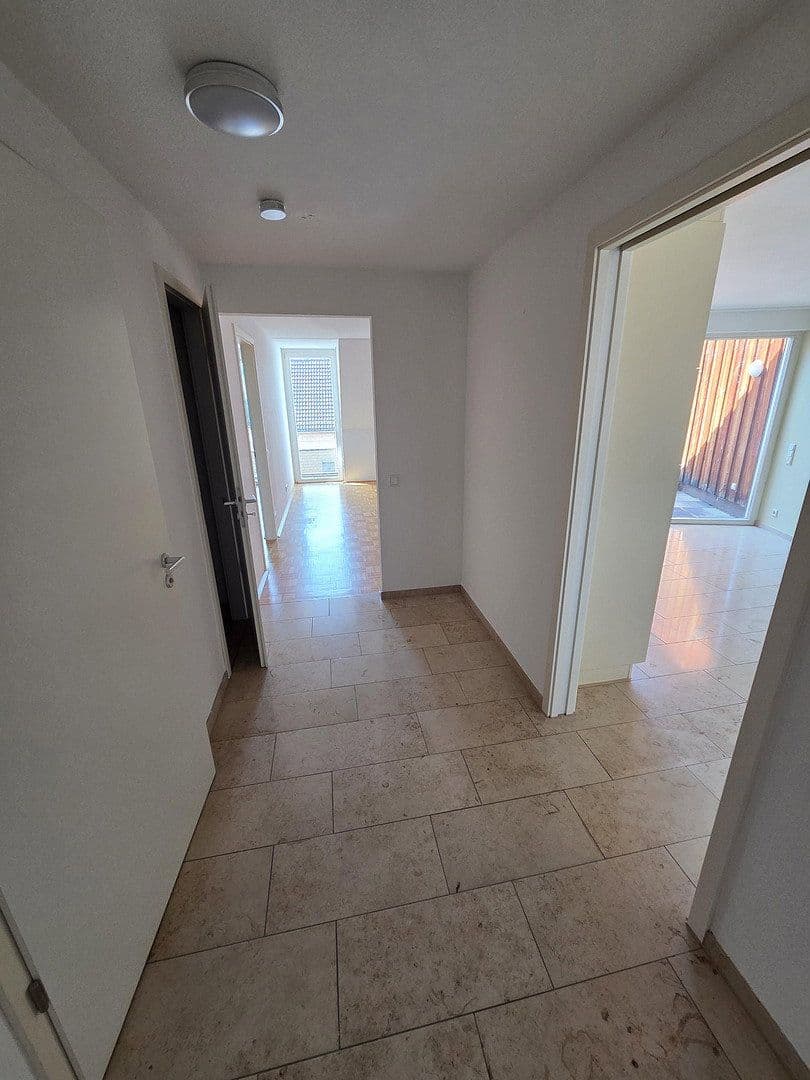Pronájem bytu 2+kk 63 m², Nürtingerstr. 1, Nürtingen, Bádensko-Württembersko Pronájem bytu 2+kk 63 m², Nürtingerstr. 1, Nürtingen, Bádensko-Württembersko
