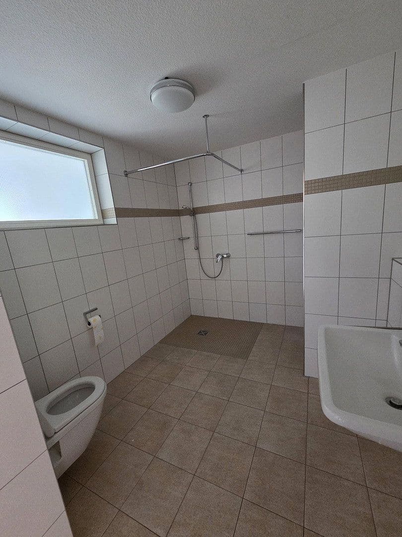 Pronájem bytu 2+kk 63 m², Nürtingerstr. 1, Nürtingen, Bádensko-Württembersko Pronájem bytu 2+kk 63 m², Nürtingerstr. 1, Nürtingen, Bádensko-Württembersko