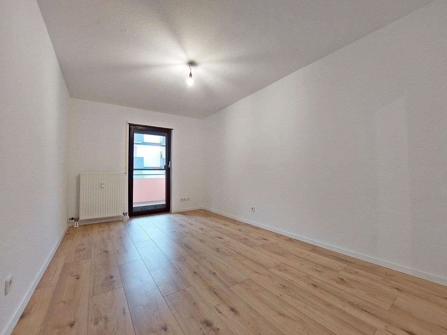 Prodej bytu 2+1 42 m², Niedernhausen, Hessen Prodej bytu 2+1 42 m², Niedernhausen, Hessen