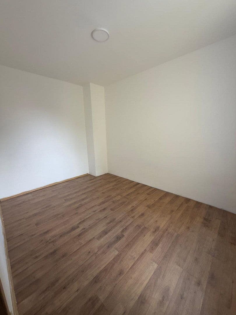 Pronájem bytu 66 m², Herrenwaldstraße 28, Ludwigshafen am Rhein, Porýní-Falc Pronájem bytu 66 m², Herrenwaldstraße 28, Ludwigshafen am Rhein, Porýní-Falc