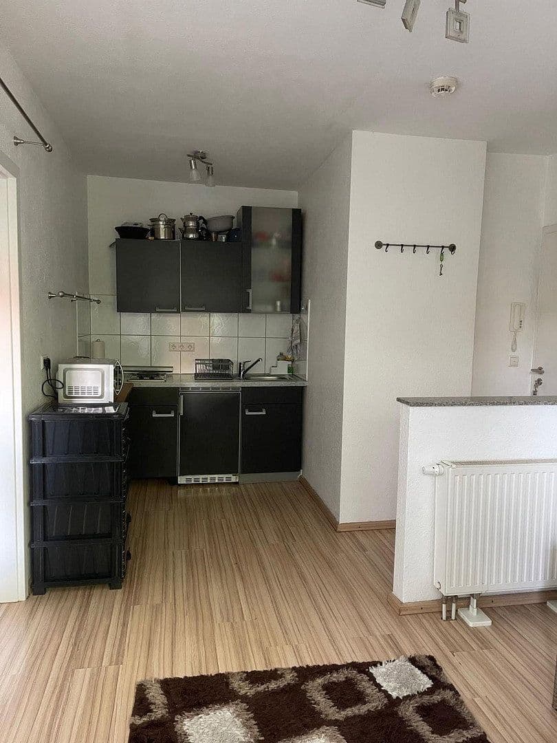 Pronájem bytu 2+1 42 m², St.-Georgen-Straße 1, Pforzheim, Bádensko-Württembersko Pronájem bytu 2+1 42 m², St.-Georgen-Straße 1, Pforzheim, Bádensko-Württembersko