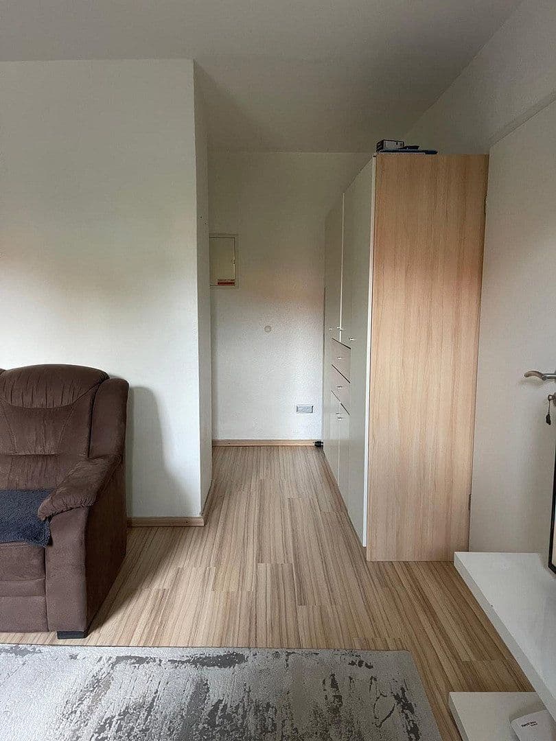 Pronájem bytu 2+1 42 m², St.-Georgen-Straße 1, Pforzheim, Bádensko-Württembersko Pronájem bytu 2+1 42 m², St.-Georgen-Straße 1, Pforzheim, Bádensko-Württembersko