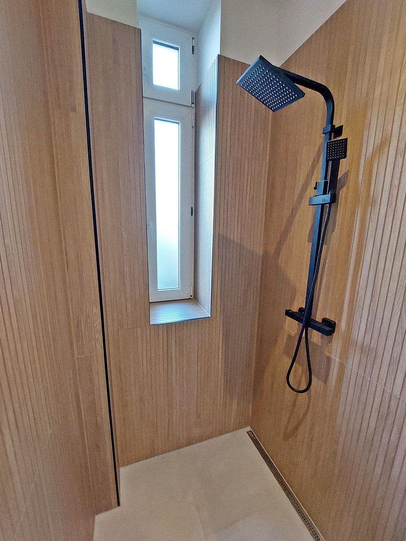 Prodej bytu 3+1 85 m², Ludwigshafen, Porýní-Falc Prodej bytu 3+1 85 m², Ludwigshafen, Porýní-Falc
