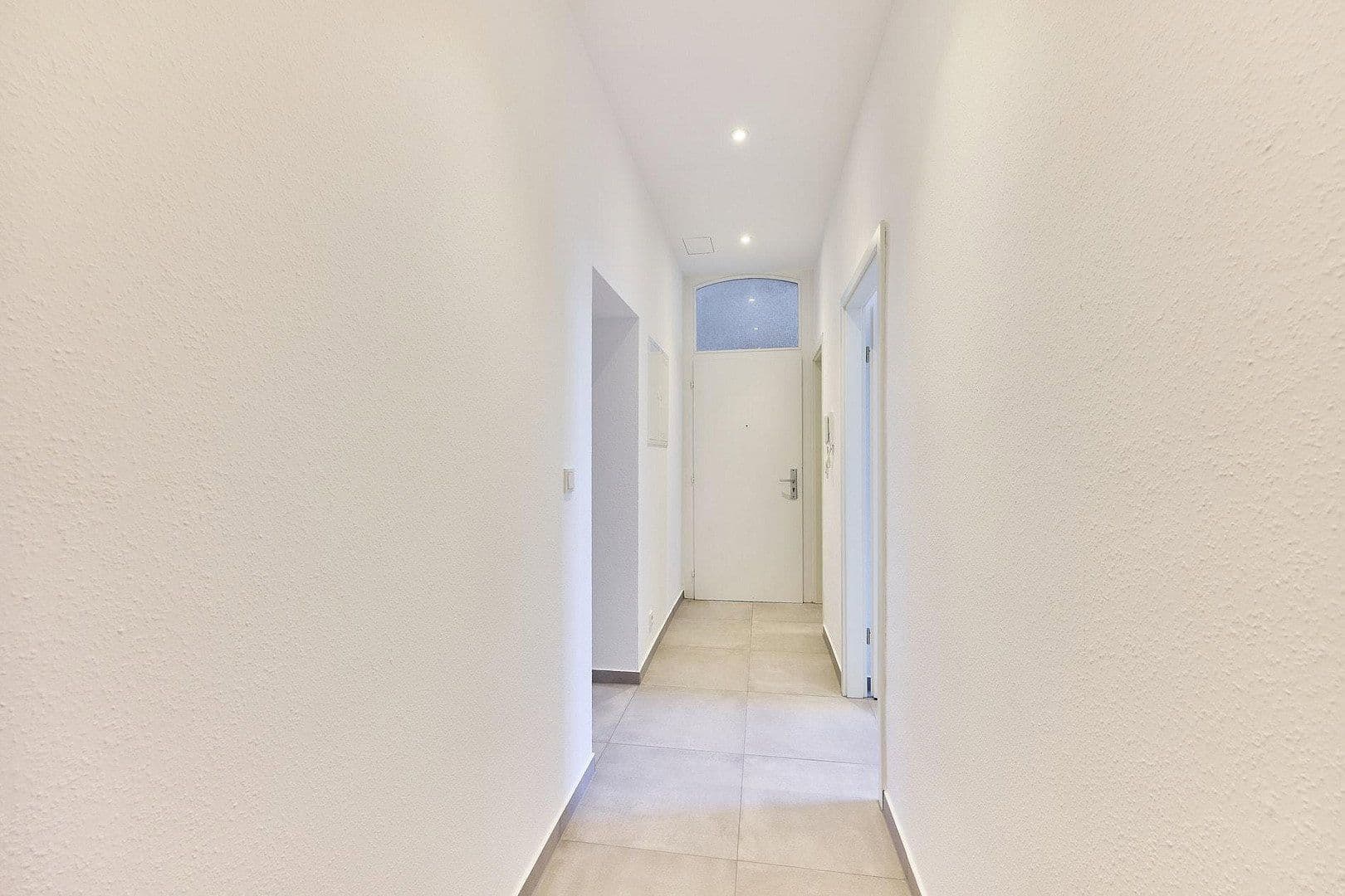 Prodej bytu 3+1 85 m², Ludwigshafen, Porýní-Falc Prodej bytu 3+1 85 m², Ludwigshafen, Porýní-Falc