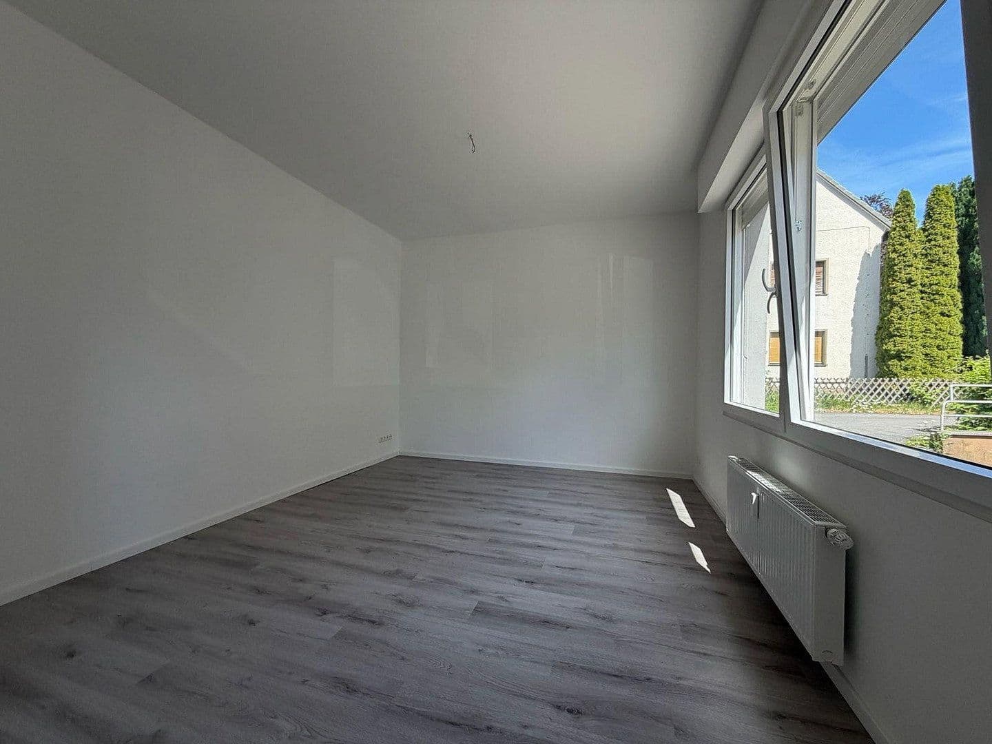 Pronájem bytu 3+1 73 m², Menden (Sauerland), Severní Porýní-Vestfálsko Pronájem bytu 3+1 73 m², Menden (Sauerland), Severní Porýní-Vestfálsko
