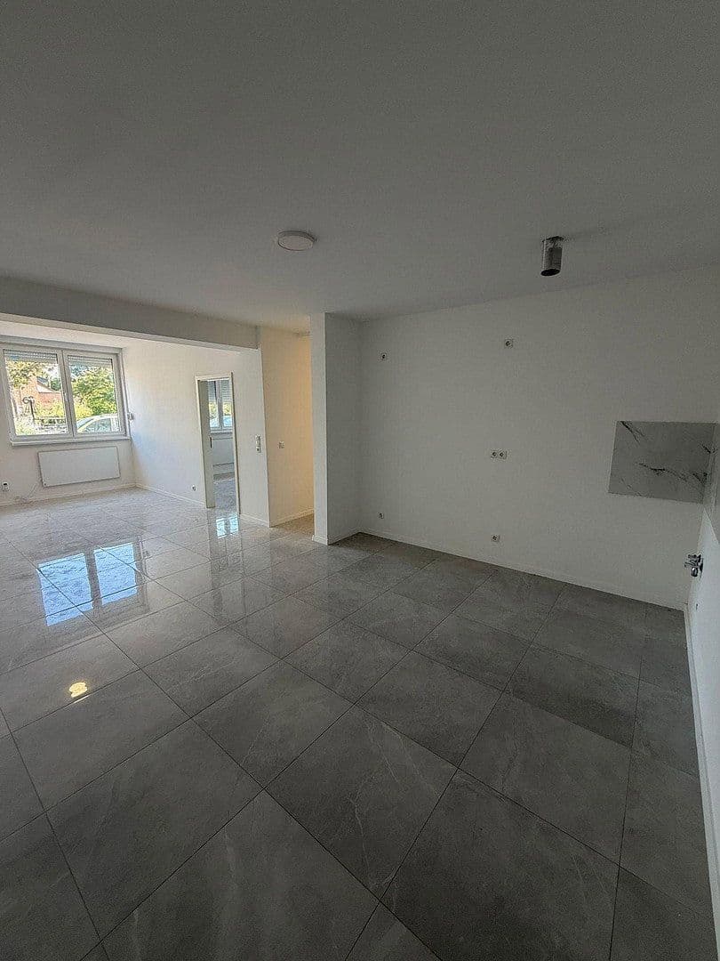 Pronájem bytu 2+1 53 m², Kriegerstraße 20, Mannheim, Bádensko-Württembersko Pronájem bytu 2+1 53 m², Kriegerstraße 20, Mannheim, Bádensko-Württembersko