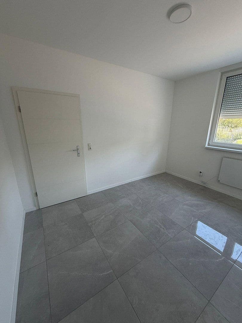 Pronájem bytu 2+1 53 m², Kriegerstraße 20, Mannheim, Bádensko-Württembersko Pronájem bytu 2+1 53 m², Kriegerstraße 20, Mannheim, Bádensko-Württembersko