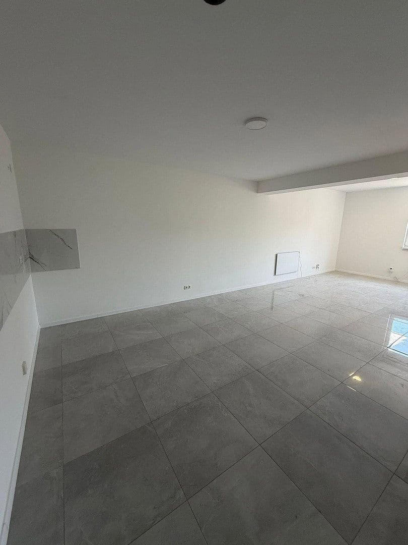 Pronájem bytu 2+1 53 m², Kriegerstraße 20, Mannheim, Bádensko-Württembersko Pronájem bytu 2+1 53 m², Kriegerstraße 20, Mannheim, Bádensko-Württembersko